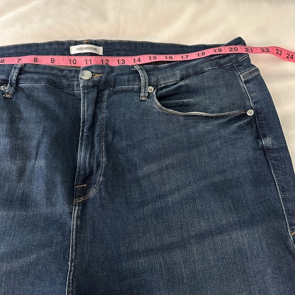 🌼Good American Good Legs Crop Size 22 EUC🌼 - Picture 6 of 11